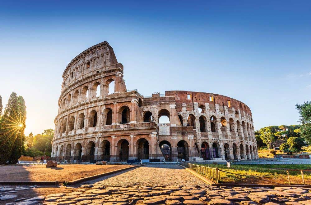 Italy travel Rome must visit The Coslosseum